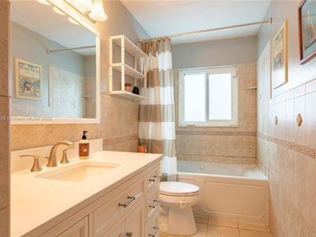 9080 NW 50th Court, Coral Springs, FL 33067