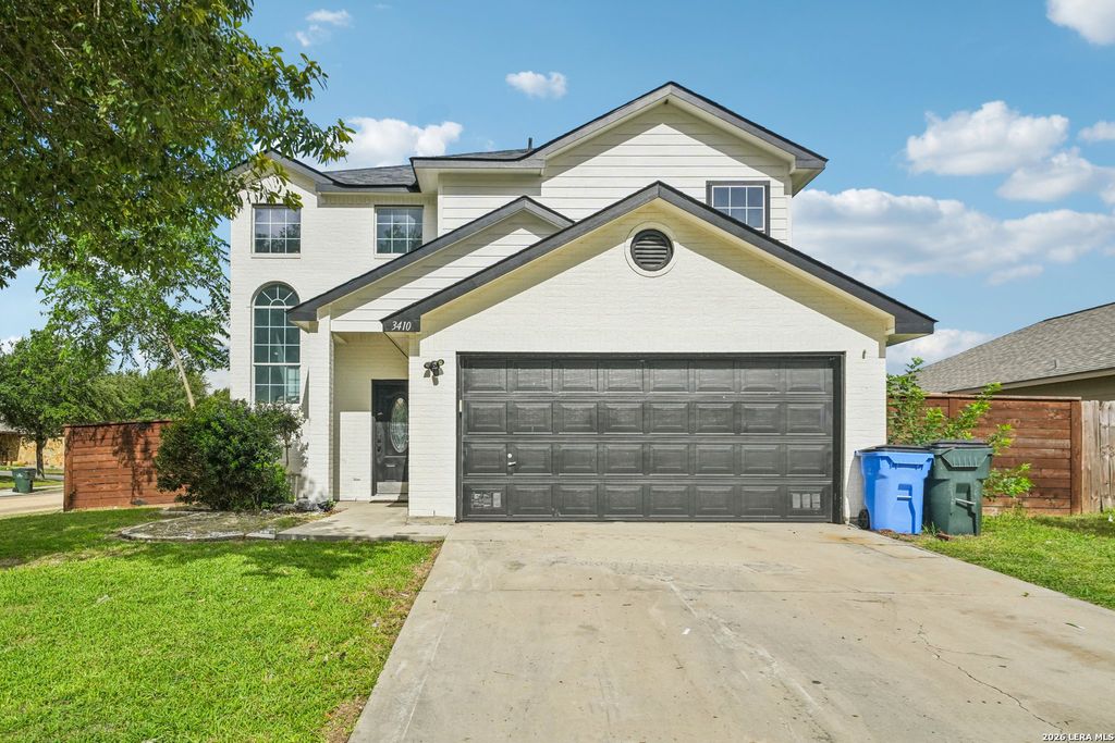 3410 ROB ROY ST, Seguin, TX 78155