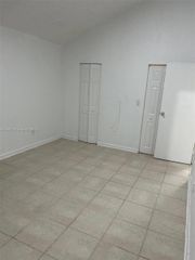 9030 SW 159th Ter D, Palmetto Bay, FL 33157