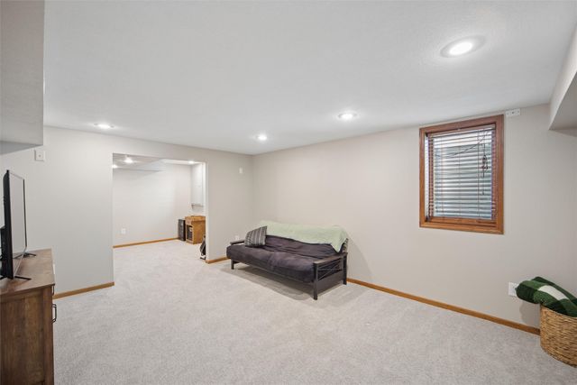 3814 Brookdale Avenue, Ames, IA 50010
