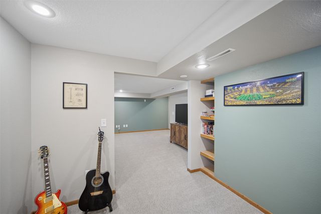3814 Brookdale Avenue, Ames, IA 50010