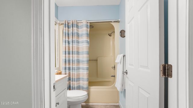 8730 Thomas Drive 102, Panama City, FL 32408