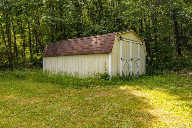 10 Hoffman Road, Fremont Center, NY 12741