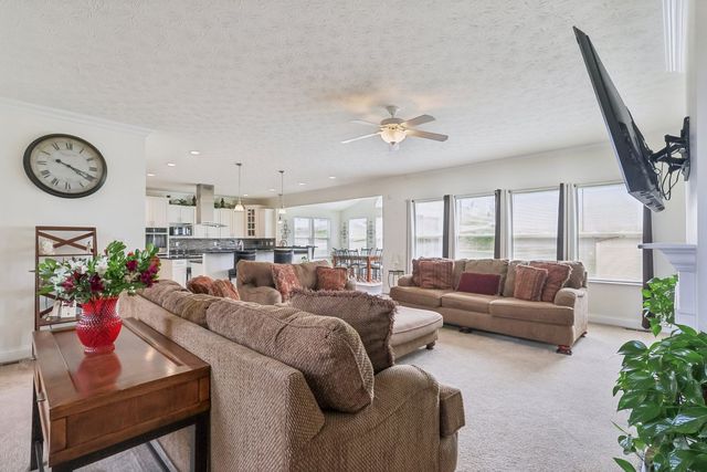 401 Pumpkin Patch LANE, Forward Twp, PA 16033