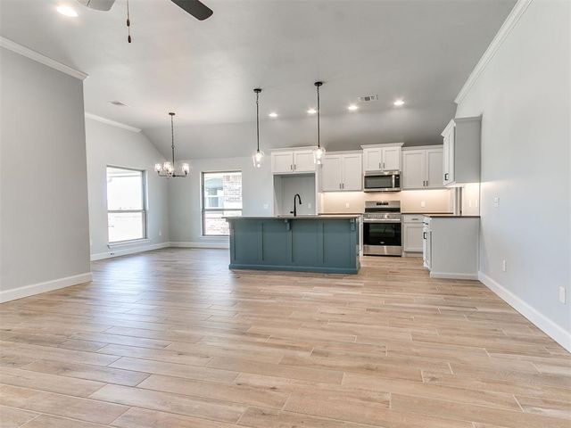 4149 Overlook Pass, Edmond, OK 73025
