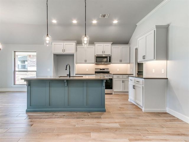 4149 Overlook Pass, Edmond, OK 73025