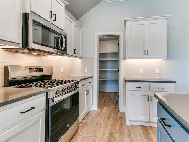 4149 Overlook Pass, Edmond, OK 73025