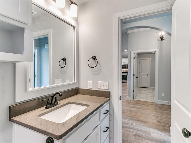 4149 Overlook Pass, Edmond, OK 73025