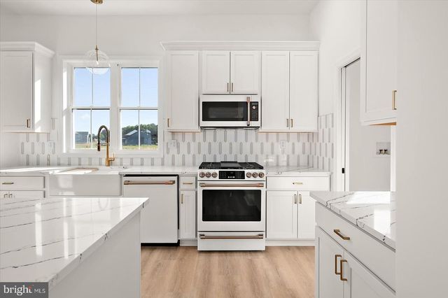 75 KING RICHARD RD, Berlin, MD 21811