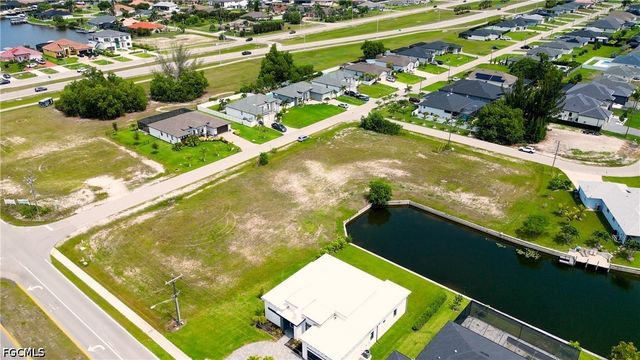 505 SW 31st PL, Cape Coral, FL 33991