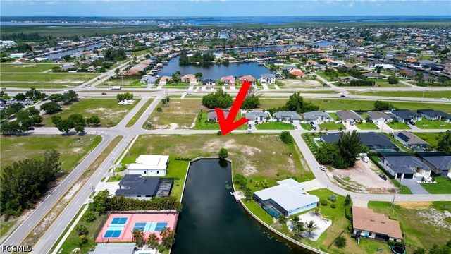 505 SW 31st PL, Cape Coral, FL 33991