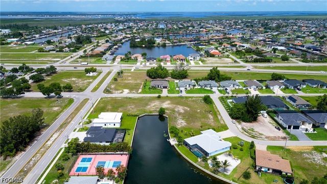 505 SW 31st PL, Cape Coral, FL 33991