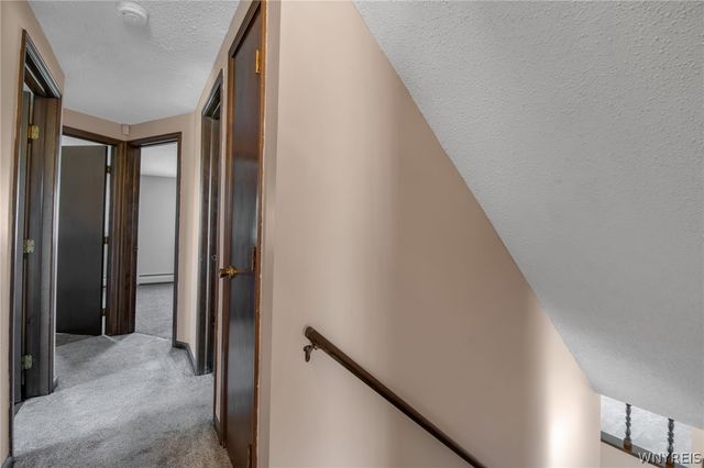 4 Windtree Lane, West Seneca, NY 14224