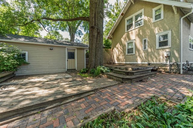 2912 Wood Street, Ames, IA 50014
