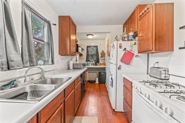 2912 Wood Street, Ames, IA 50014