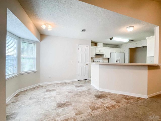 2533 Jibe Dr, Pensacola, FL 32507