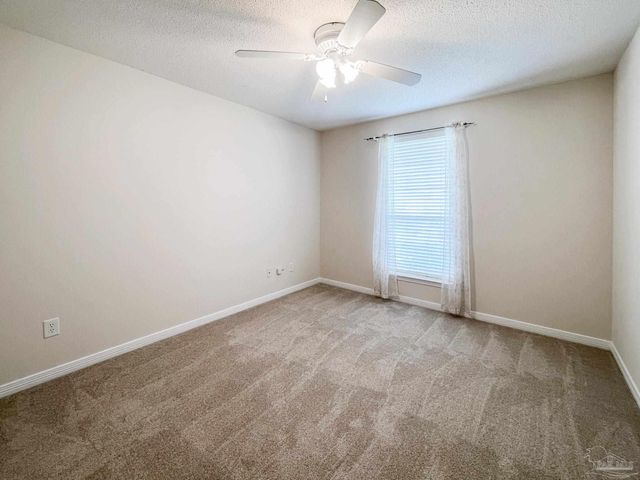 2533 Jibe Dr, Pensacola, FL 32507