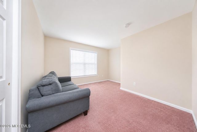 144 Lakeview Court, Toms River, NJ 08753