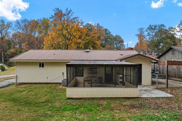 2003 46th Street, Phenix City, AL 36867
