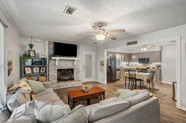 2003 46th Street, Phenix City, AL 36867