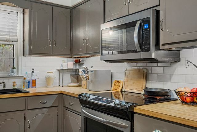 2003 46th Street, Phenix City, AL 36867