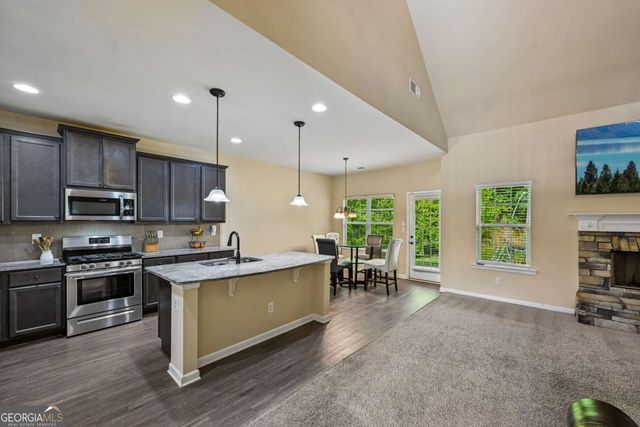 128 Delwood Drive, Mcdonough, GA 30252