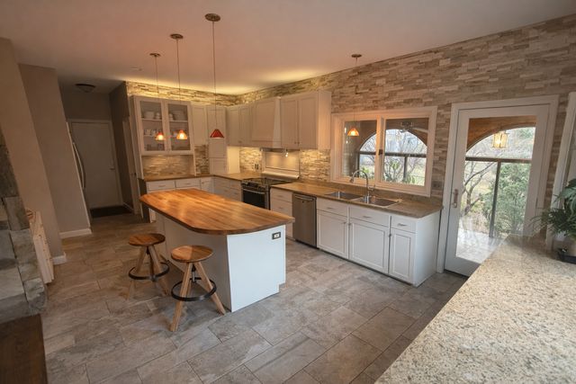 2715 Park Drive, Saint Cloud, MN 56303