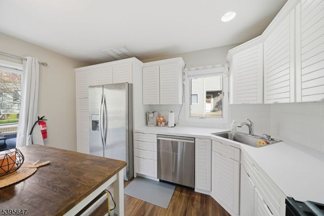 12 Meadow Pond Rd, Hardyston Twp., NJ 07419