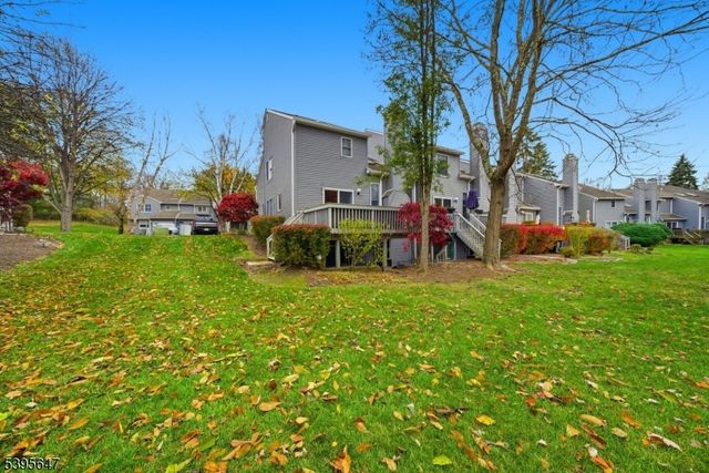 12 Meadow Pond Rd, Hardyston Twp., NJ 07419