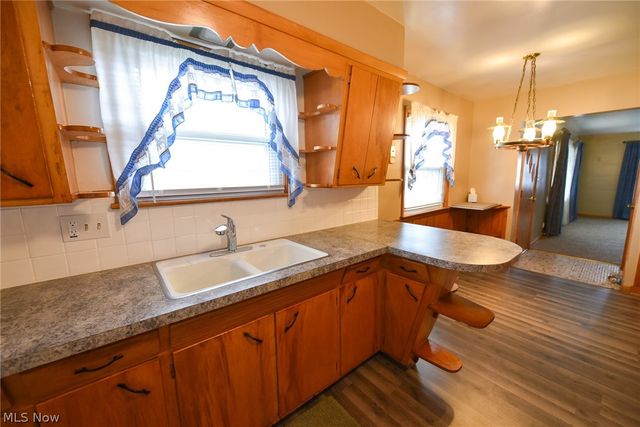 490 Stephens Road, Akron, OH 44312