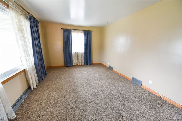 490 Stephens Road, Akron, OH 44312