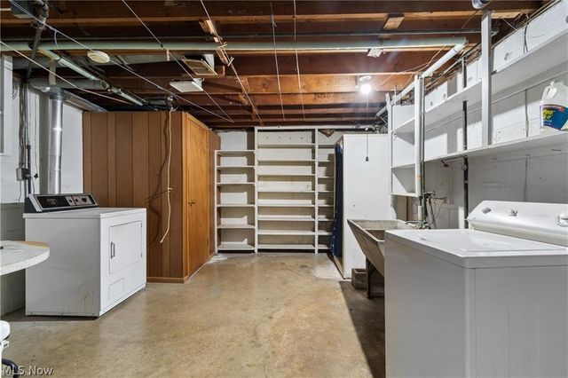 490 Stephens Road, Akron, OH 44312