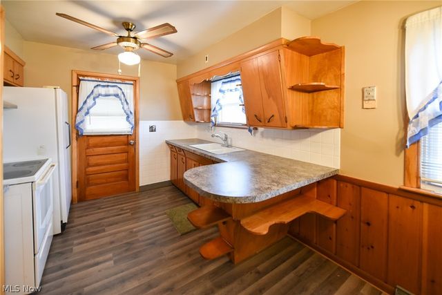 490 Stephens Road, Akron, OH 44312