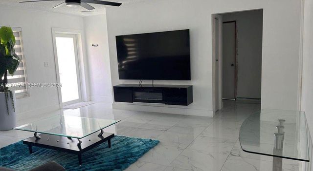 6390 Sherman St 6390, Hollywood, FL 33024