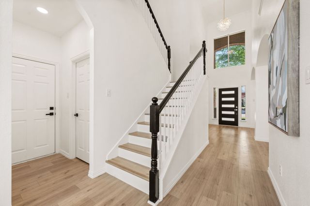 1025 Caddo Drive, Carrollton, TX 75010