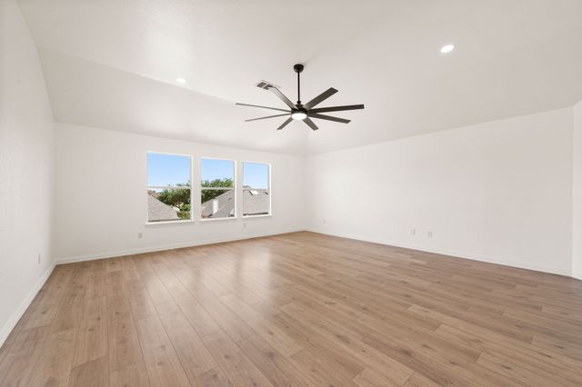1025 Caddo Drive, Carrollton, TX 75010