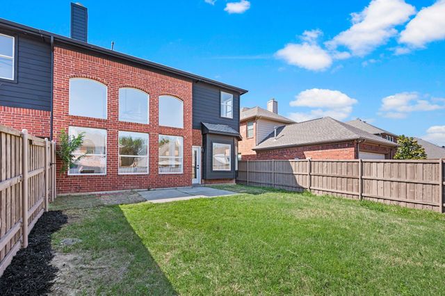 1025 Caddo Drive, Carrollton, TX 75010
