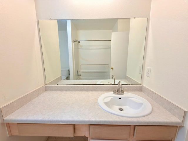 9323 Eaglewood Spring Drive, Houston, TX 77083