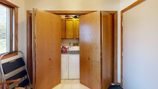 1321 Jamesway, Fort Atkinson, WI 53538