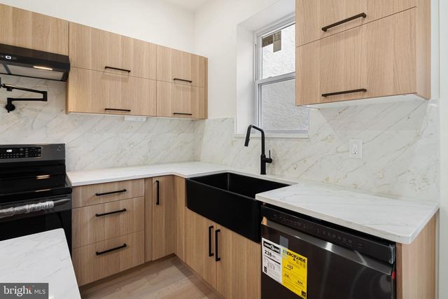 1419 WHARTON ST, Philadelphia, PA 19146