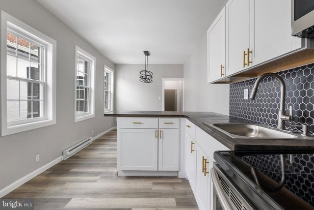 431 LOCUST ST, Columbia, PA 17512