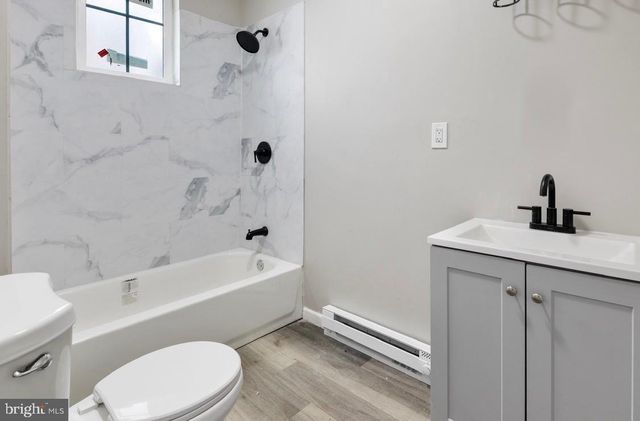 431 LOCUST ST, Columbia, PA 17512