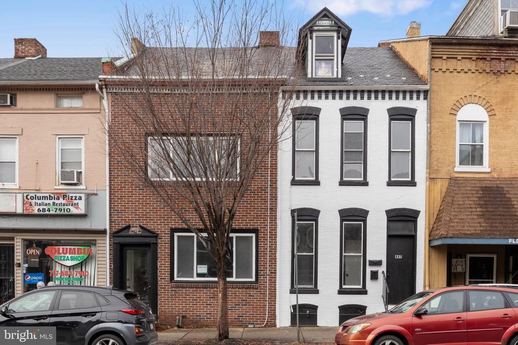 431 LOCUST ST, Columbia, PA 17512