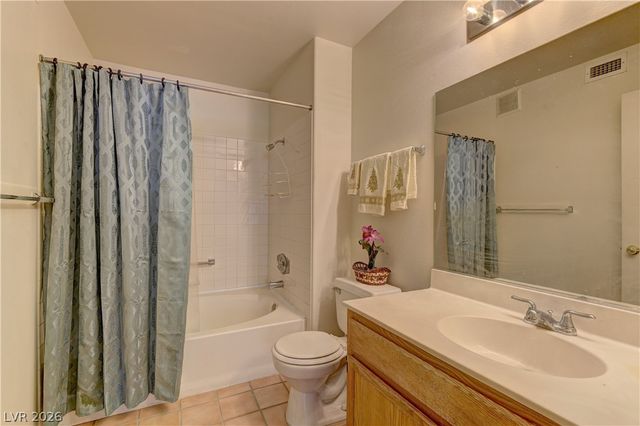 9070 Spring Mountain Road 113, Las Vegas, NV 89117