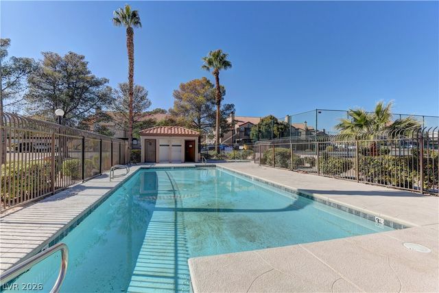 9070 Spring Mountain Road 113, Las Vegas, NV 89117