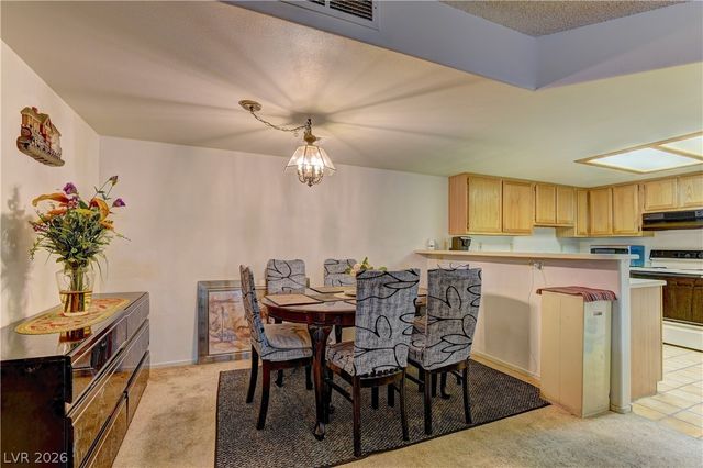 9070 Spring Mountain Road 113, Las Vegas, NV 89117