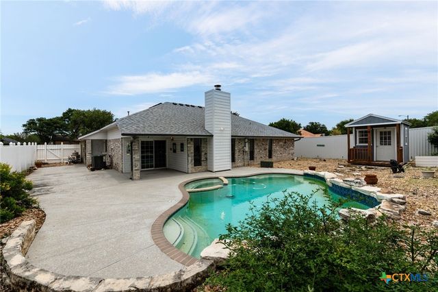 3204 Pebble Drive, Killeen, TX 76542