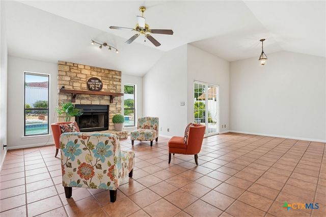 3204 Pebble Drive, Killeen, TX 76542
