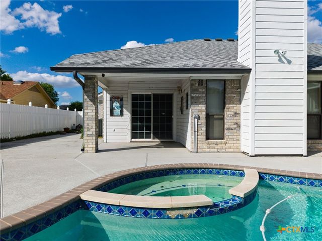 3204 Pebble Drive, Killeen, TX 76542