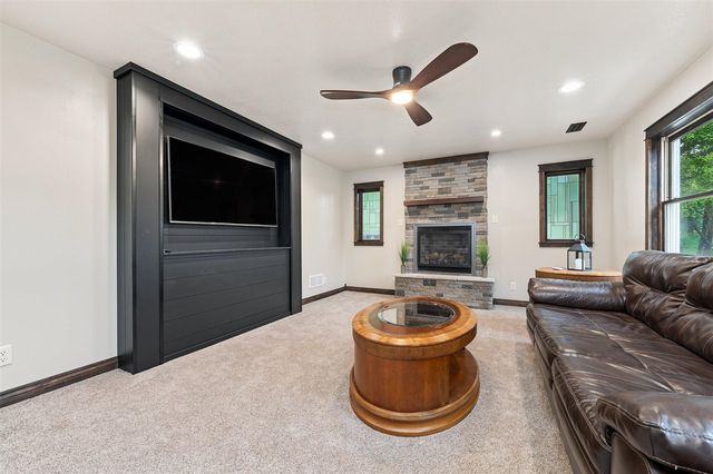 60625 Valley View Boulevard, Mattawan, MI 49071